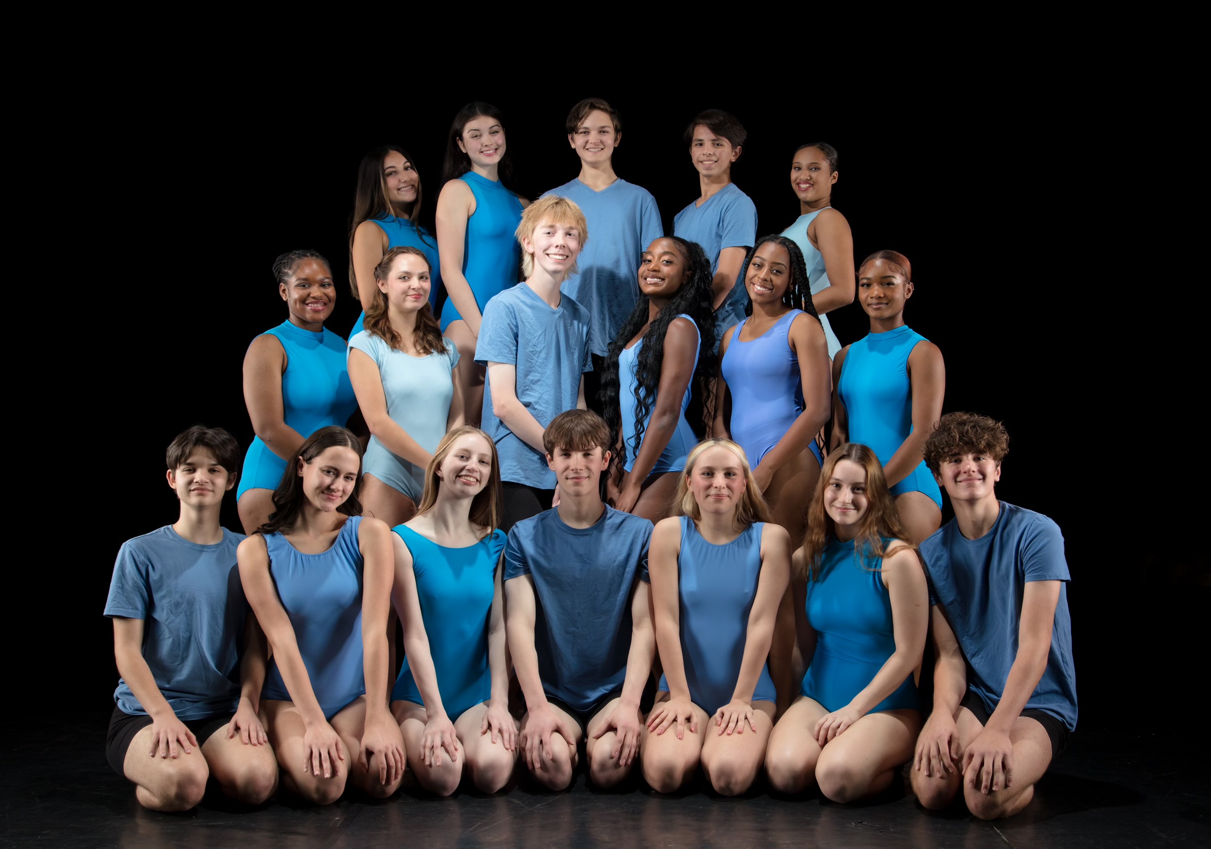 JD Company Photo 2022-23 (in blue)